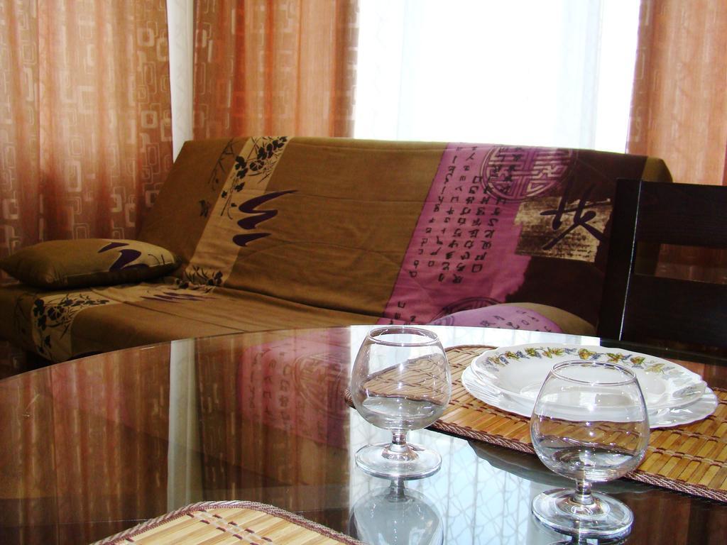 Pleasure Apartment Near Center Of Odessa Esterno foto